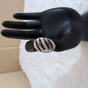 Vintage Silver Toned 80s Costume Jewelry Earrings